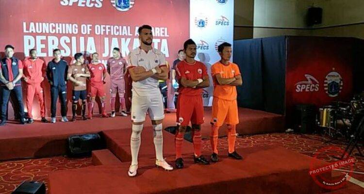 Persija Luncurkan Jersey Dan Skuat